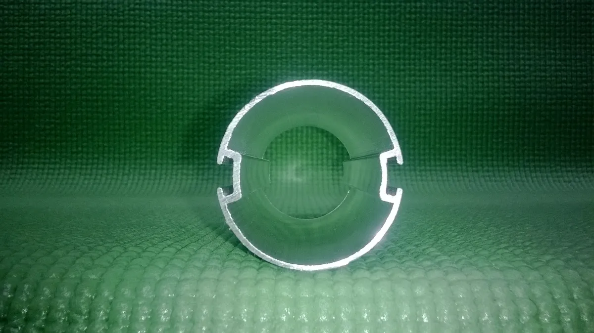 Tubo Persiana de Aluminio — 1